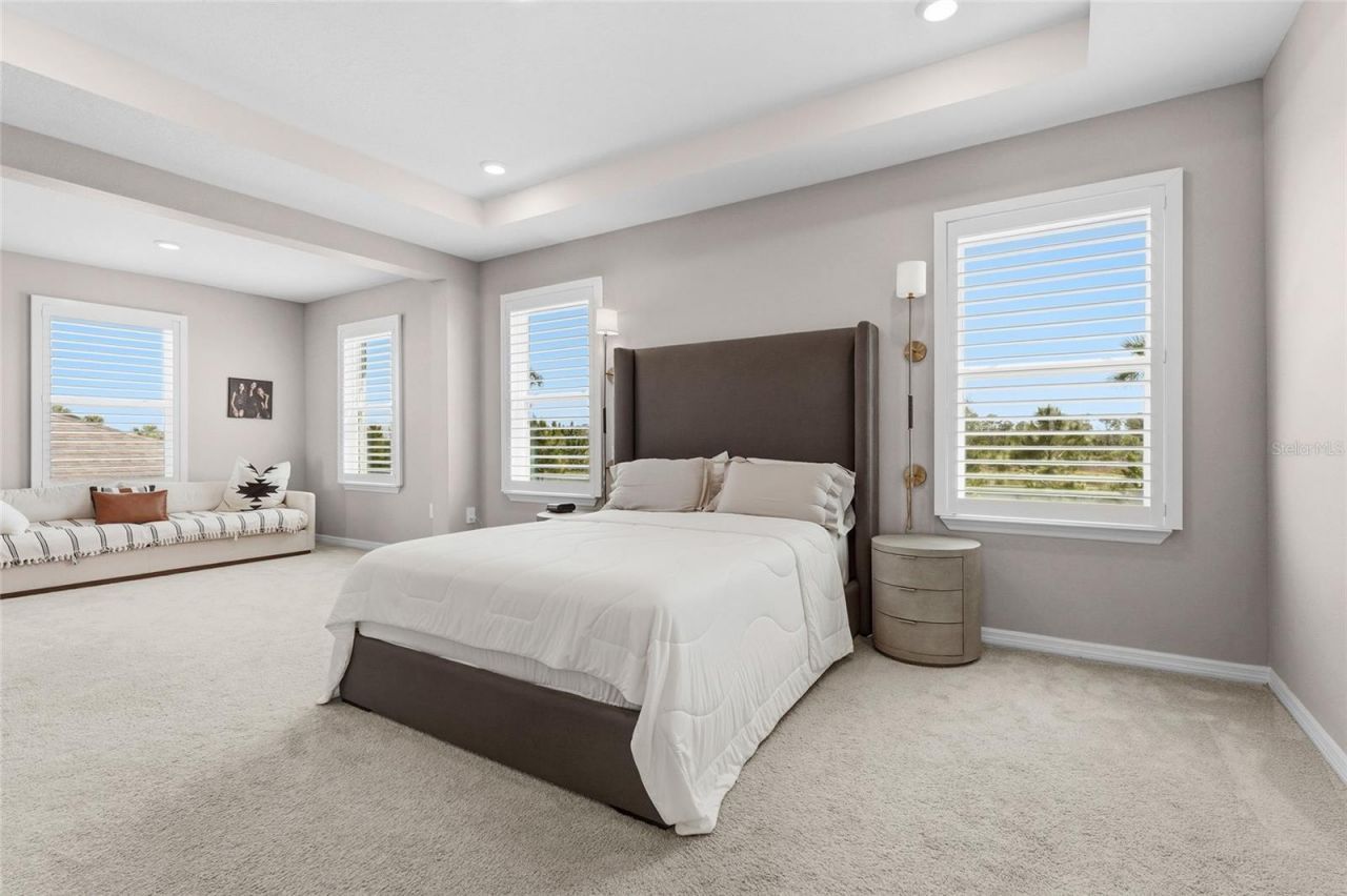 5715 Woodland Sage Drive, Sarasota, FL 34238 Photo