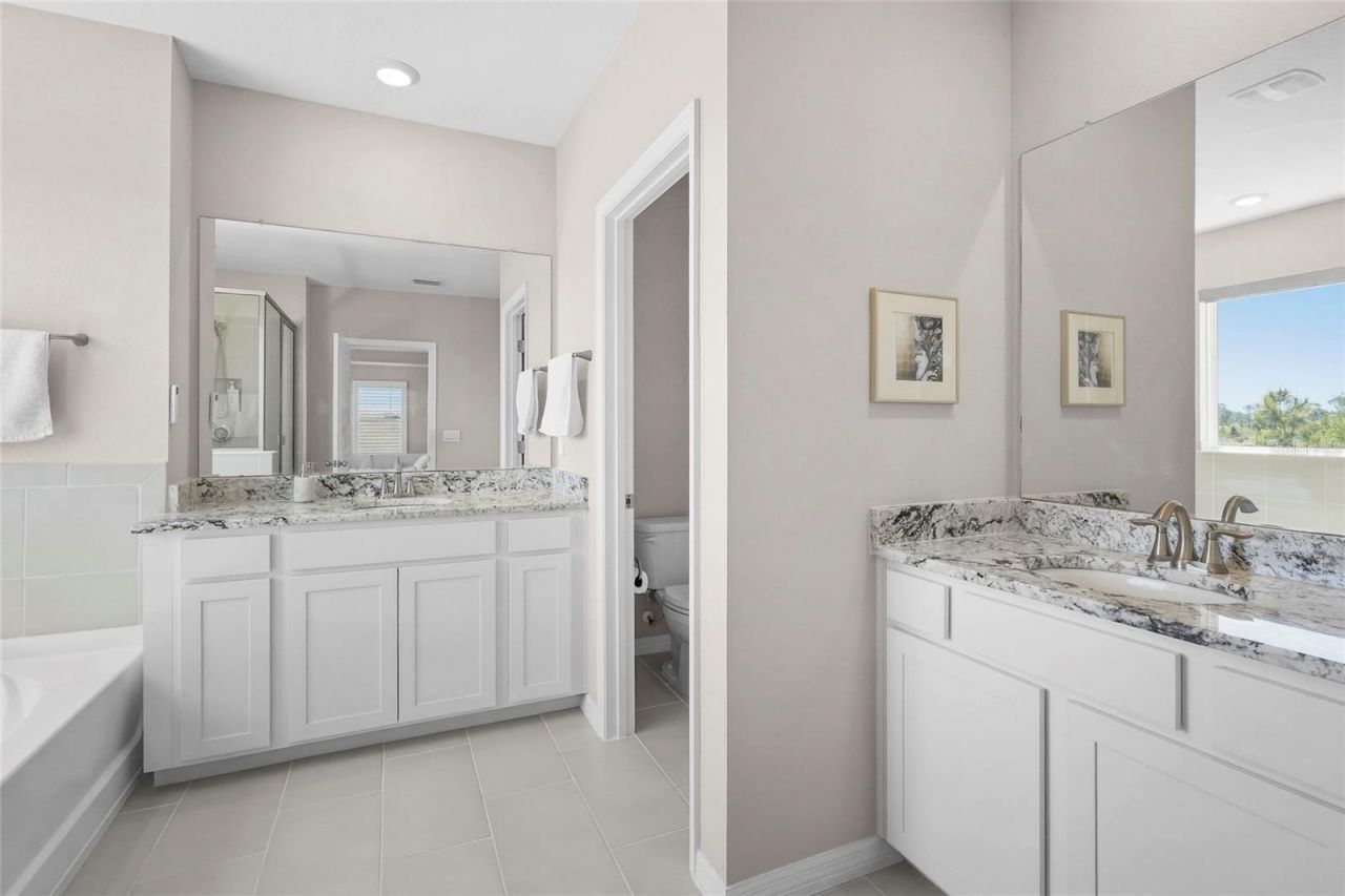 5715 Woodland Sage Drive, Sarasota, FL 34238 Photo