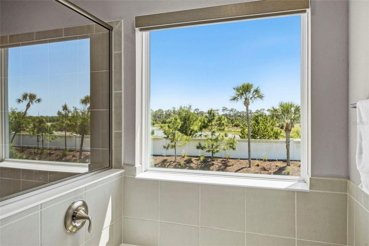 5715 Woodland Sage Drive, Sarasota, FL 34238 Photo