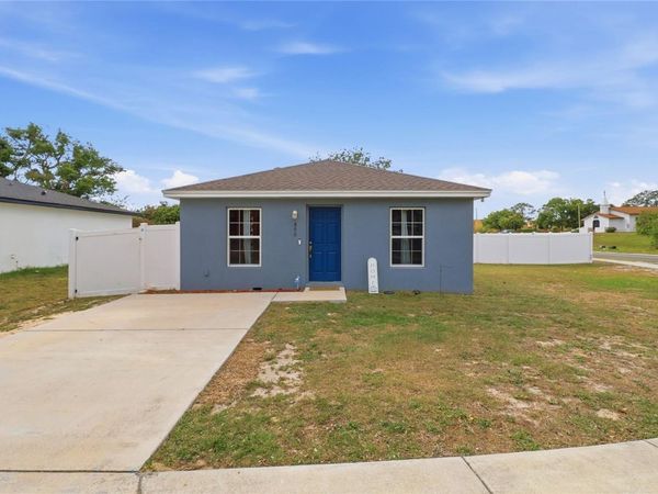 800 WARE AVENUE NE, WINTER HAVEN, FL 33881