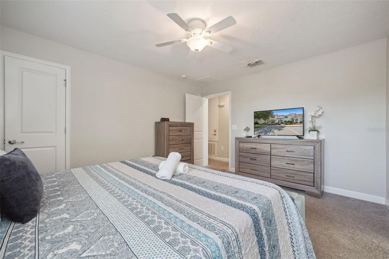 1610 Moon Valley Drive , Davenport, FL 33896 Photo