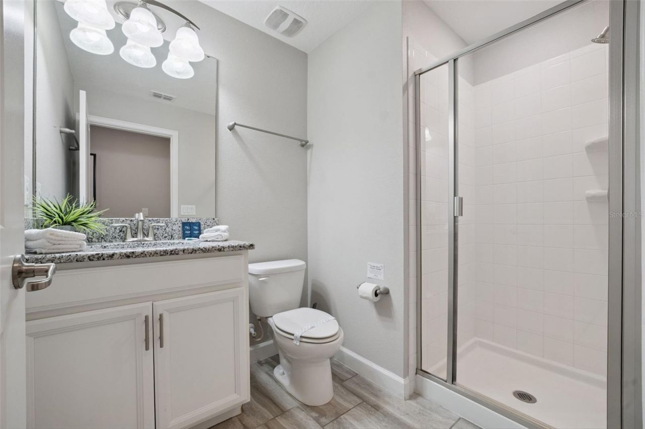 1610 Moon Valley Drive , Davenport, FL 33896 Photo