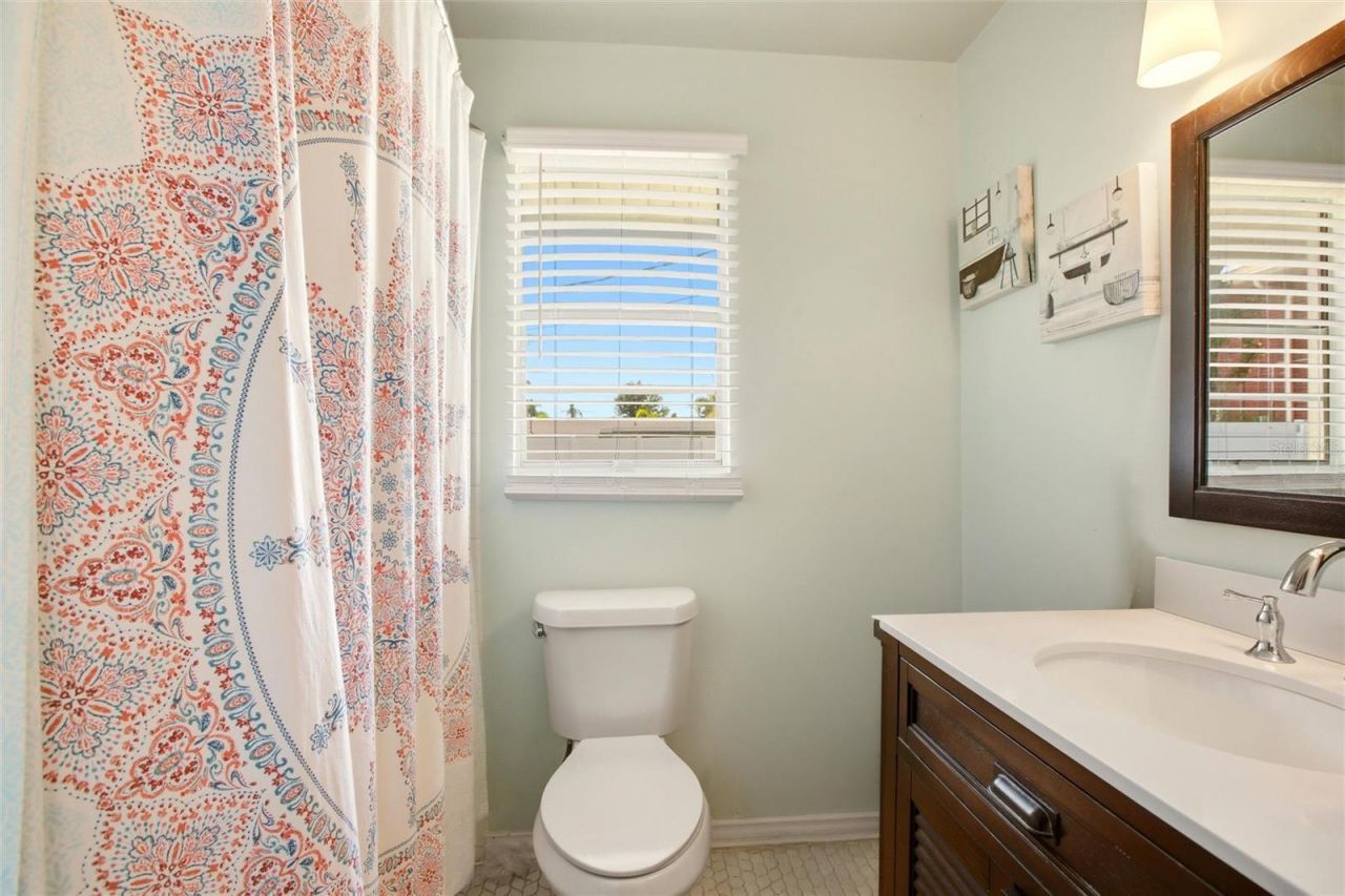 5936 Albert Place, Sarasota, FL 34231 Photo