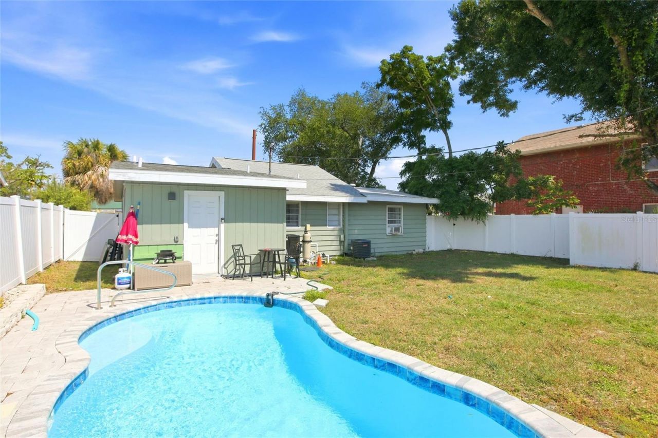 5936 Albert Place, Sarasota, FL 34231 Photo