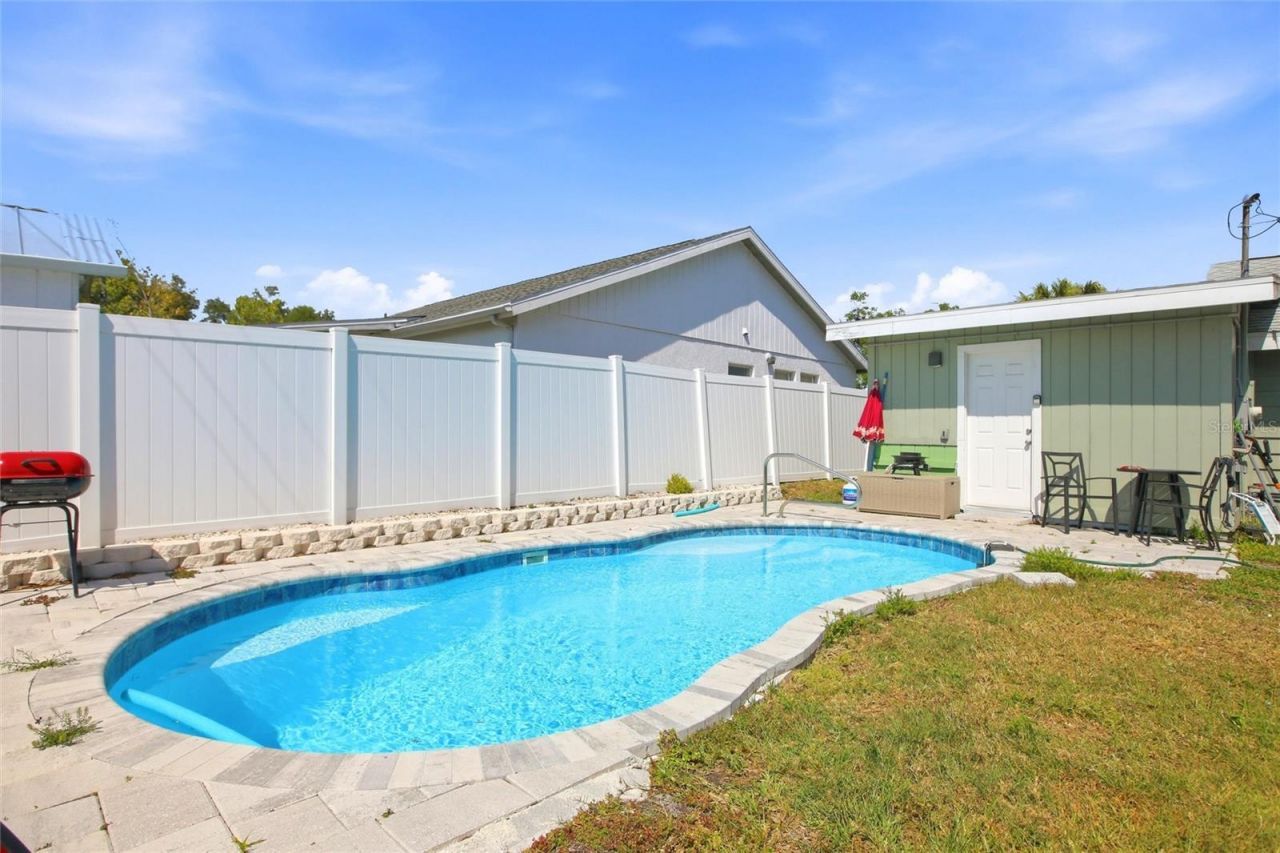 5936 Albert Place, Sarasota, FL 34231 Photo