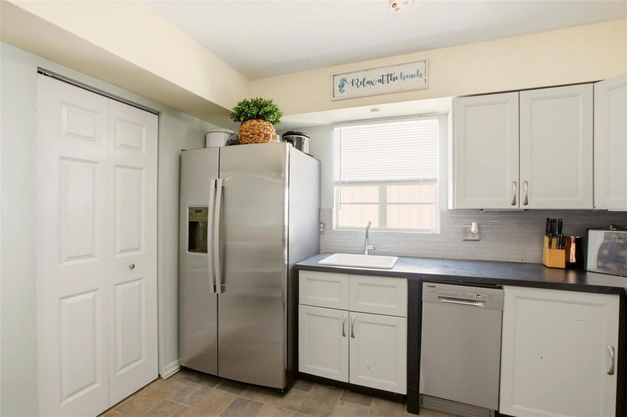 5936 Albert Place, Sarasota, FL 34231 Photo