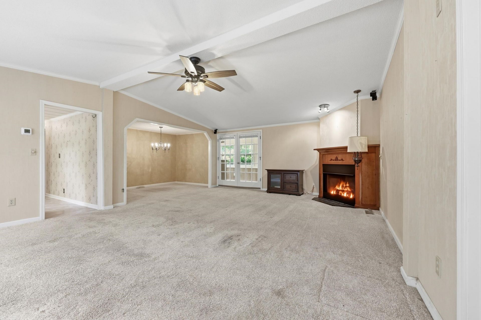 613 Reef Ct.  Photo 10