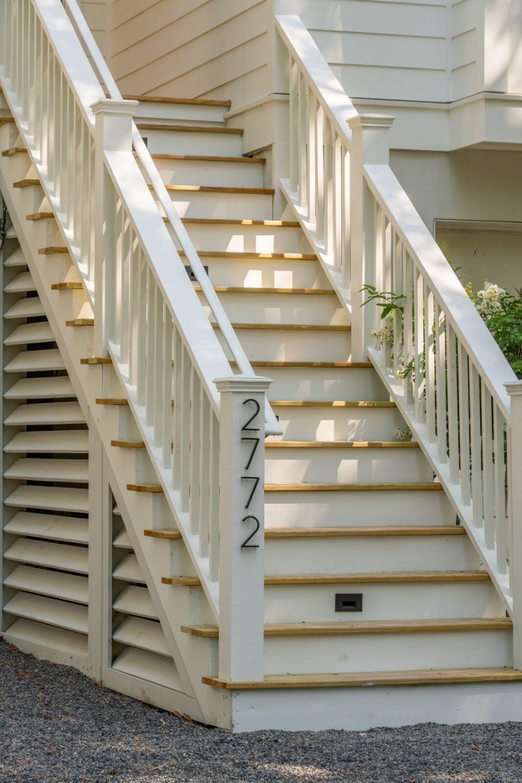 2772 Burden Creek Road Photo 11