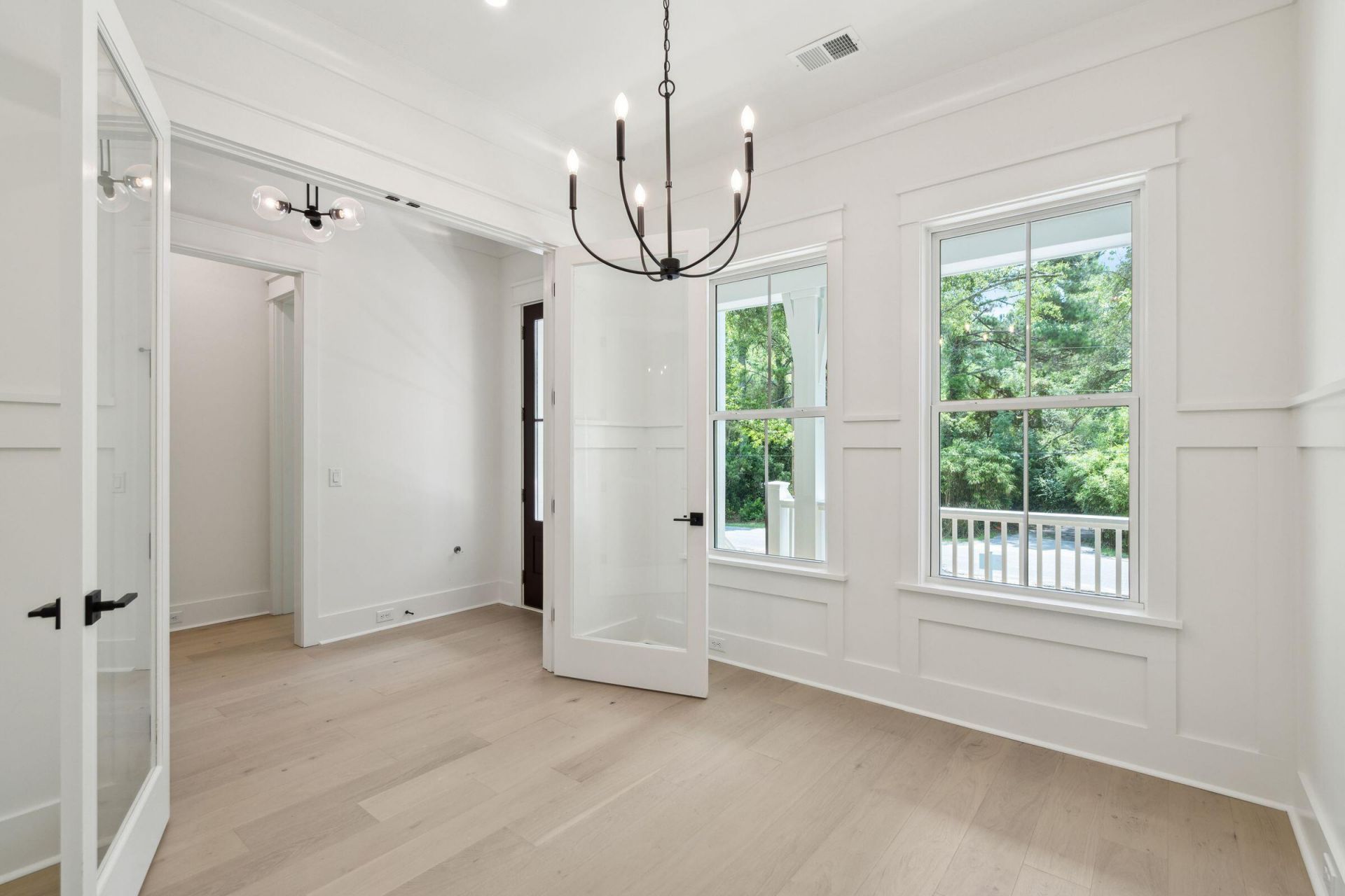 2772 Burden Creek Road Photo 17