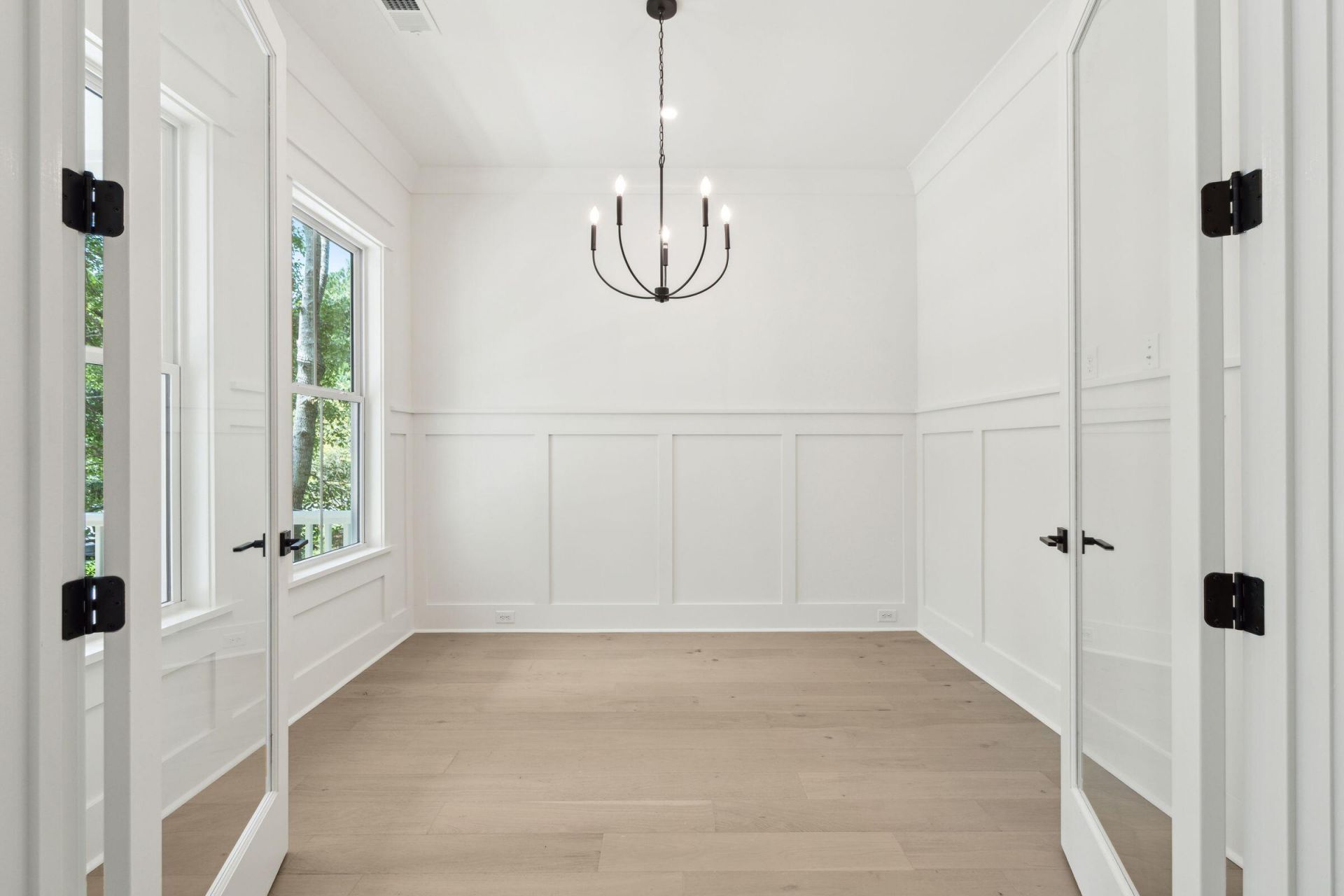 2772 Burden Creek Road Photo 19