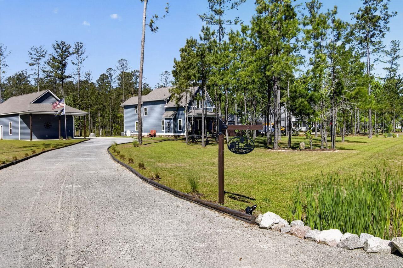 437 Hadley Drive Photo 10