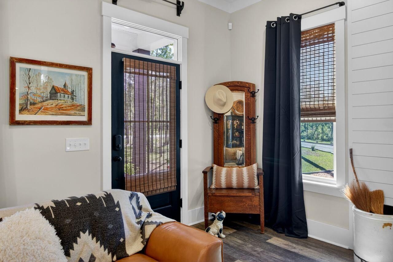 437 Hadley Drive Photo 15