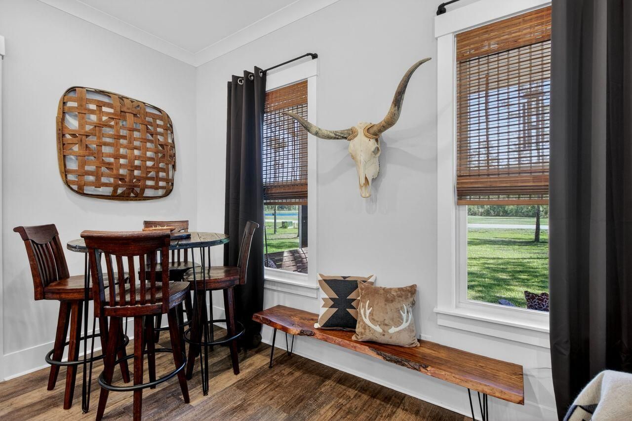 437 Hadley Drive Photo 19