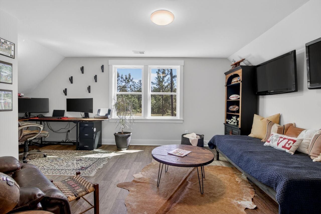 437 Hadley Drive Photo 46