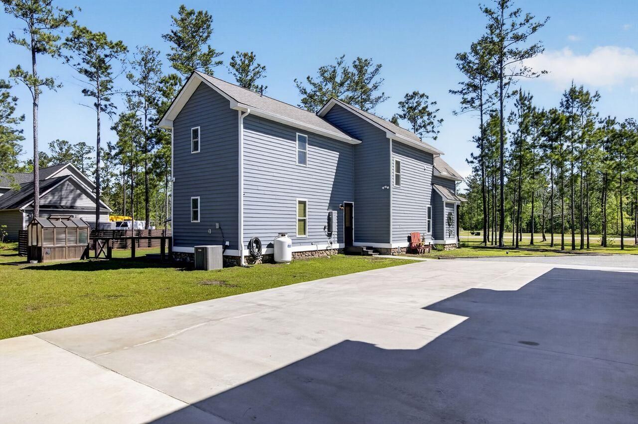 437 Hadley Drive Photo 64