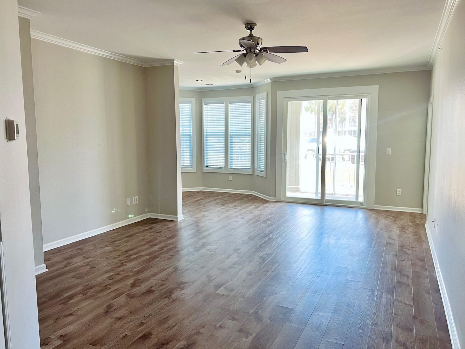 130 River Landing Drive Photo 10