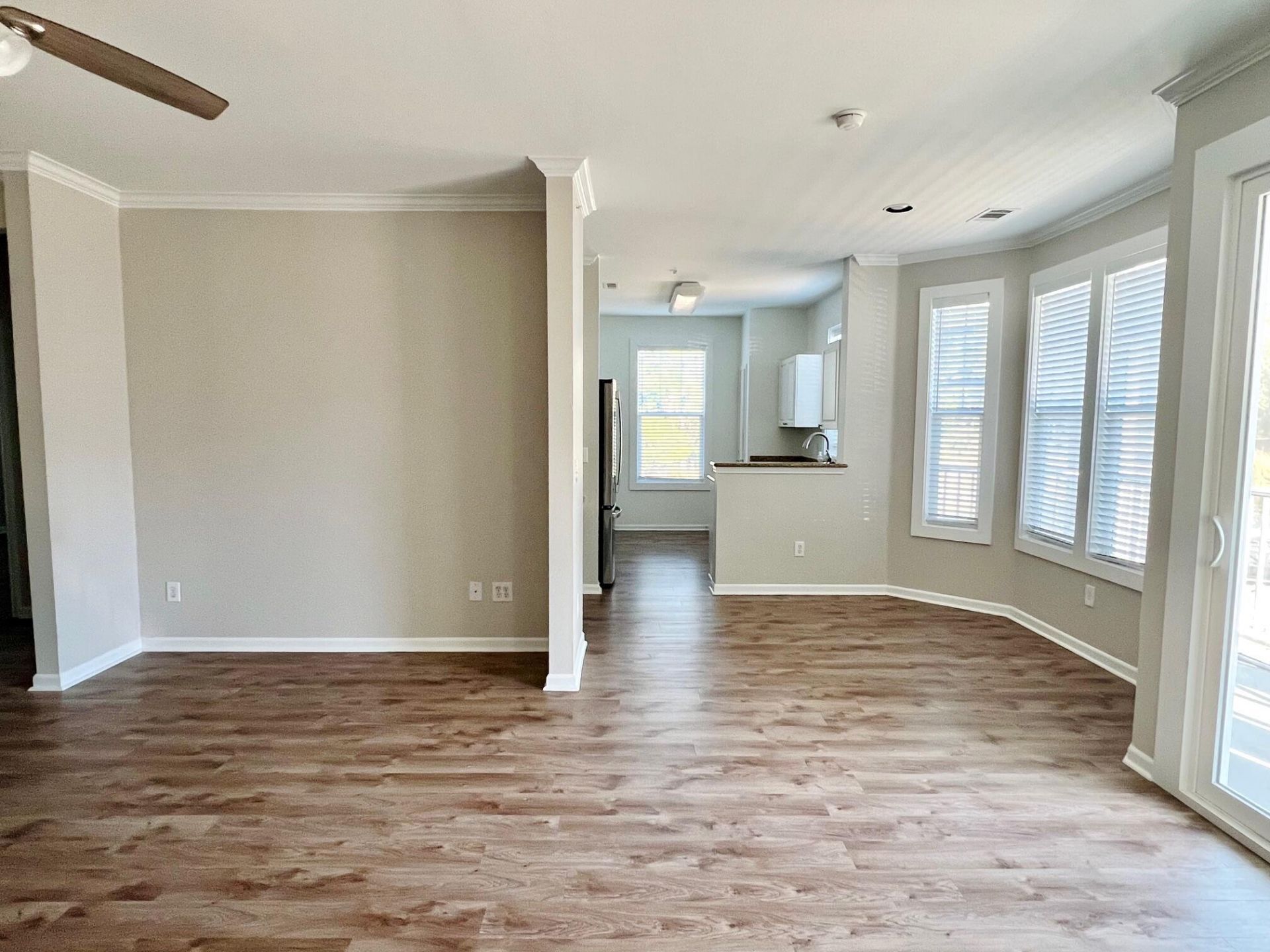 130 River Landing Drive Photo 11