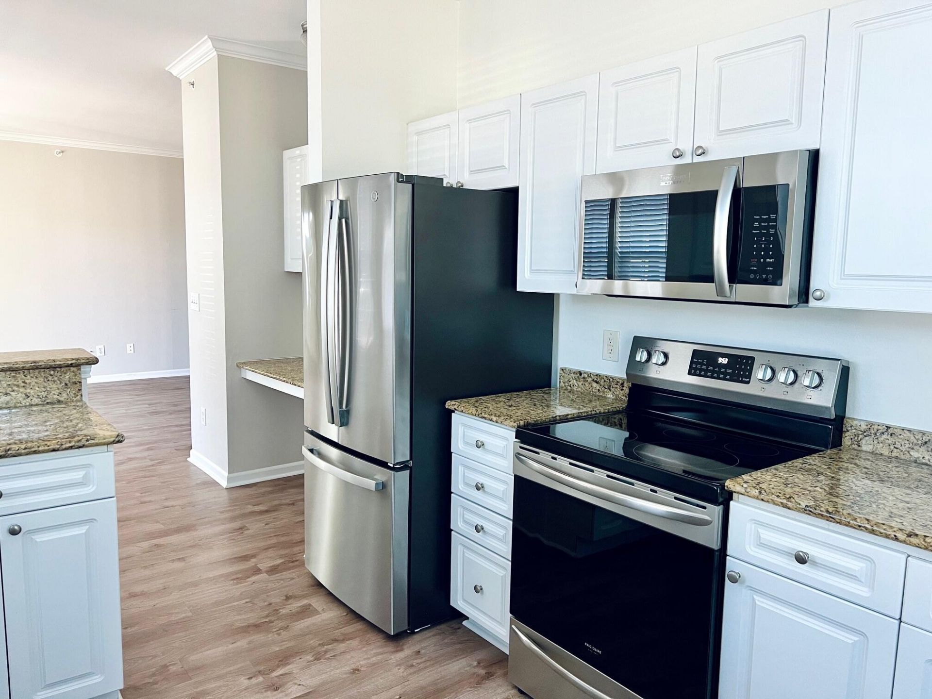 130 River Landing Drive Photo 16