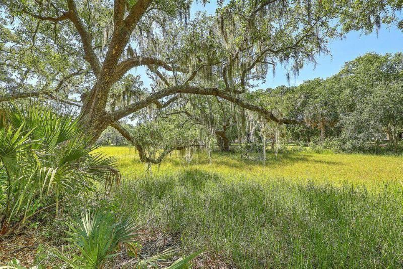 130 River Landing Drive Photo 6