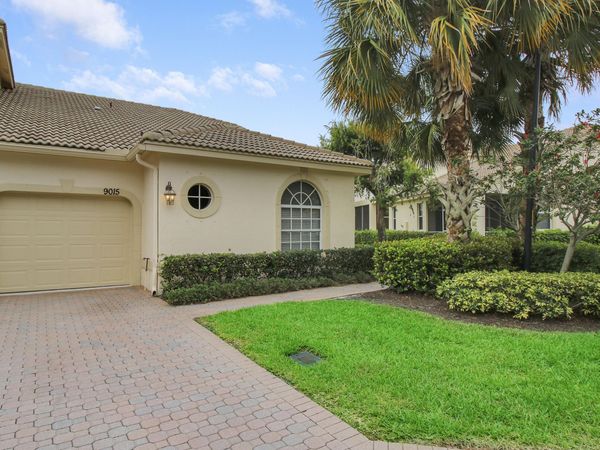 9015 Sand Shot Way, Port St. Lucie, FL 34986