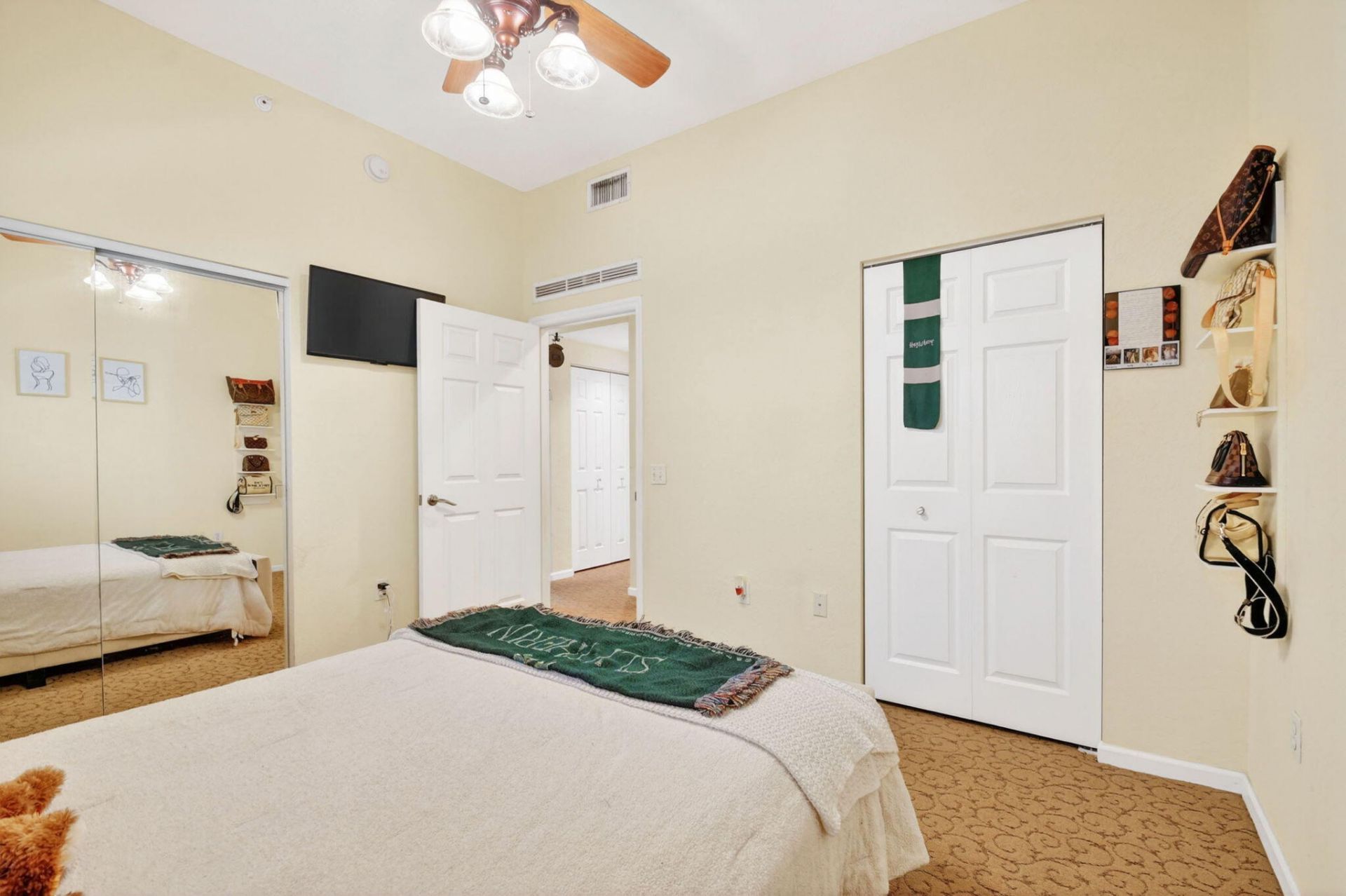 1610 Presidential Way, Unit 309, West Palm Beach, FL 33401 Photo