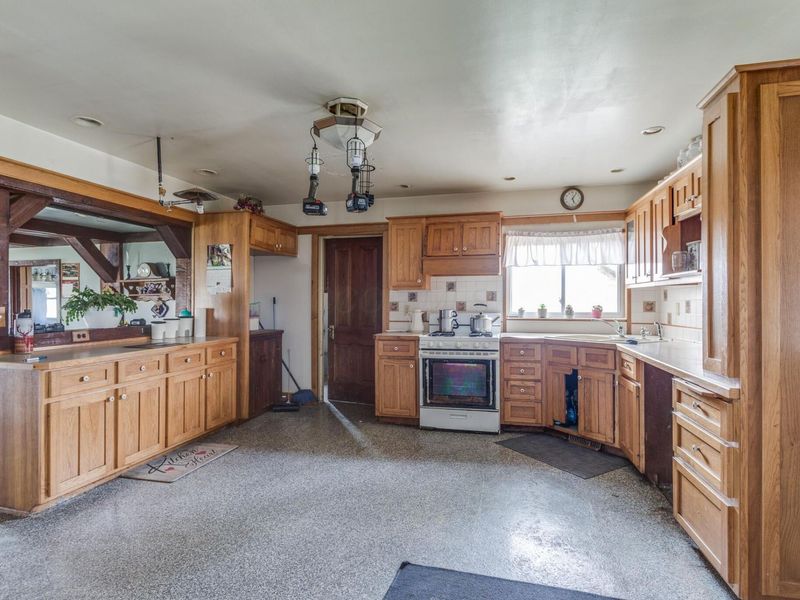 1858 County Road 159, Ashley, OH 43003 Photo 14