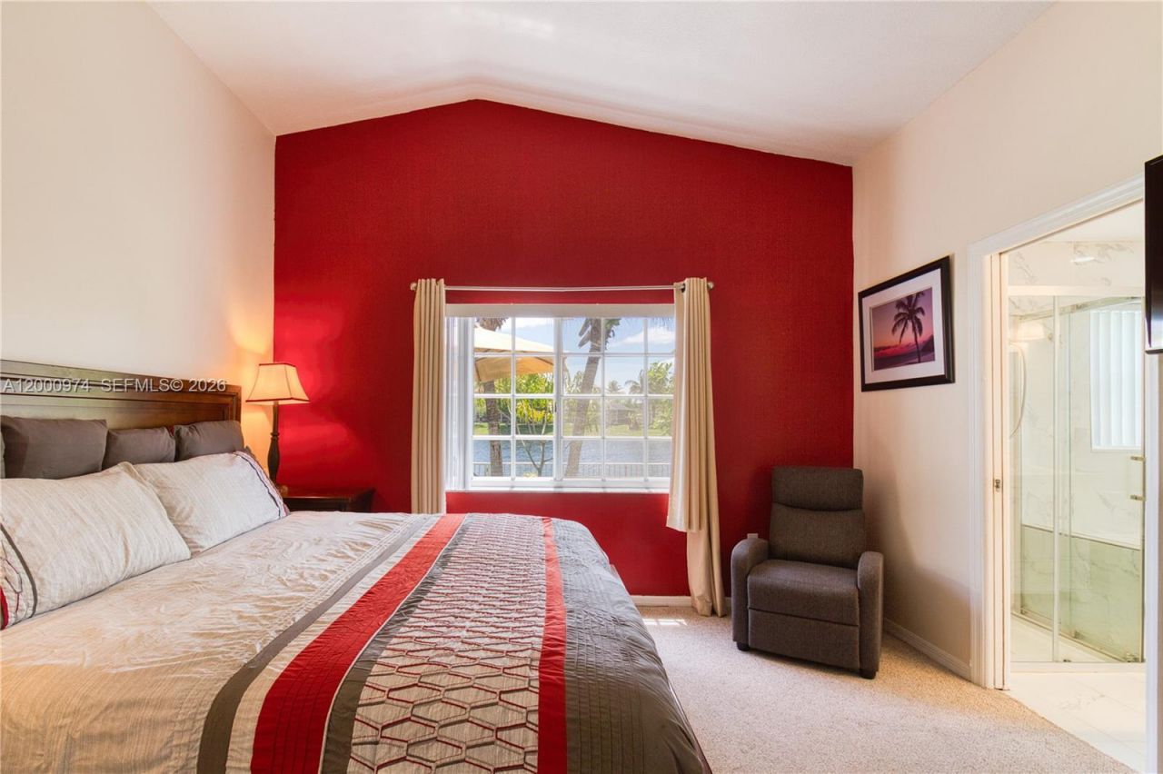 17676 SW 6th Ct, Pembroke Pines, FL 33029 Photo