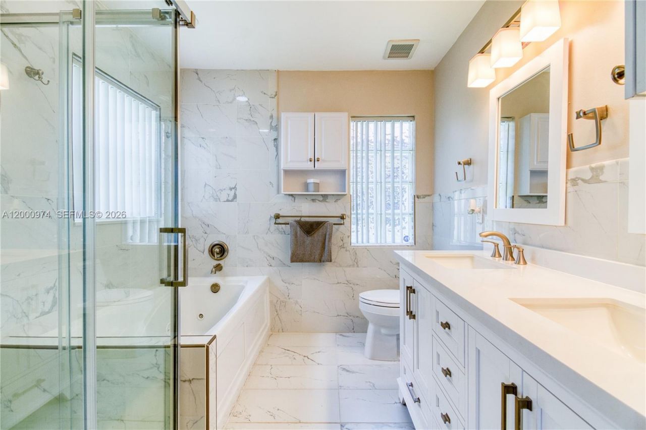 17676 SW 6th Ct, Pembroke Pines, FL 33029 Photo