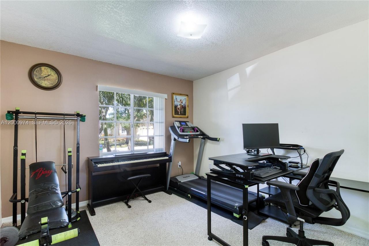 17676 SW 6th Ct, Pembroke Pines, FL 33029 Photo