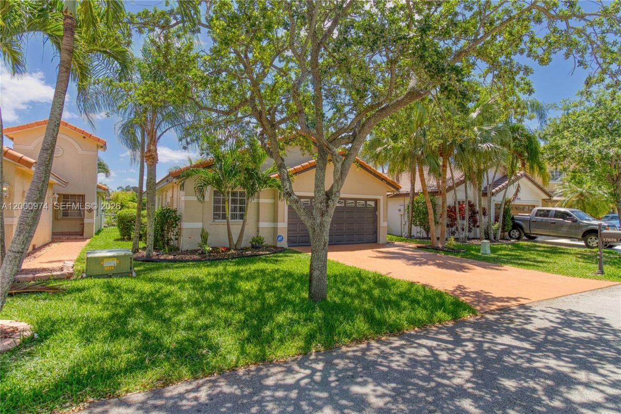 17676 SW 6th Ct, Pembroke Pines, FL 33029 Photo