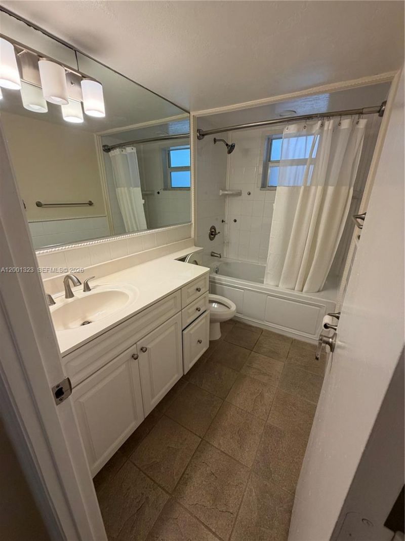 100 Edgewater Dr, Unit 127, Coral Gables, FL 33133 Photo