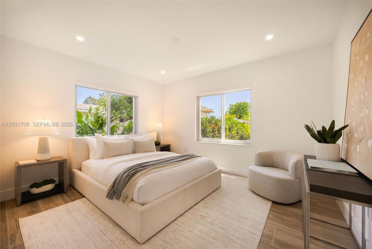 2332 SW 19th Ter, Miami, FL 33145 Photo