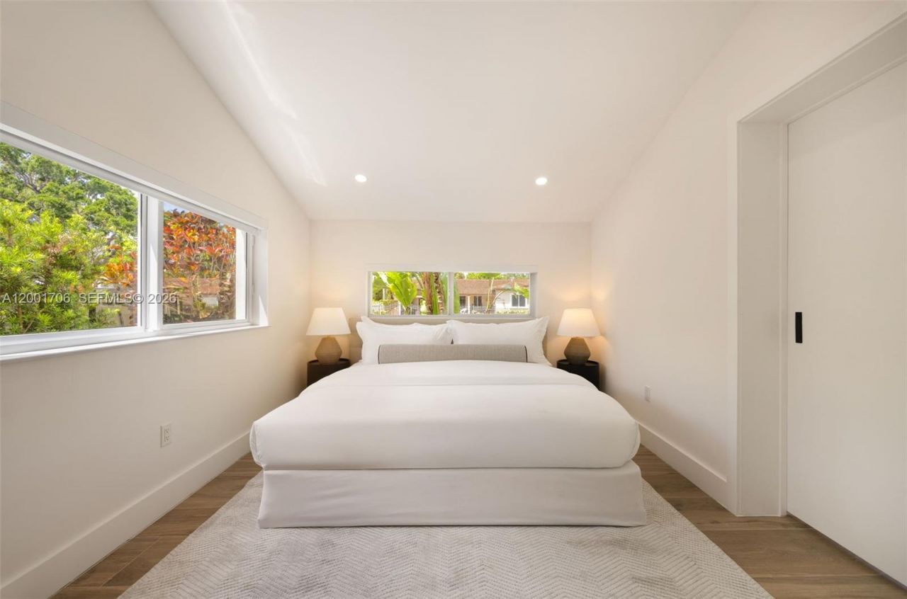 2332 SW 19th Ter, Miami, FL 33145 Photo