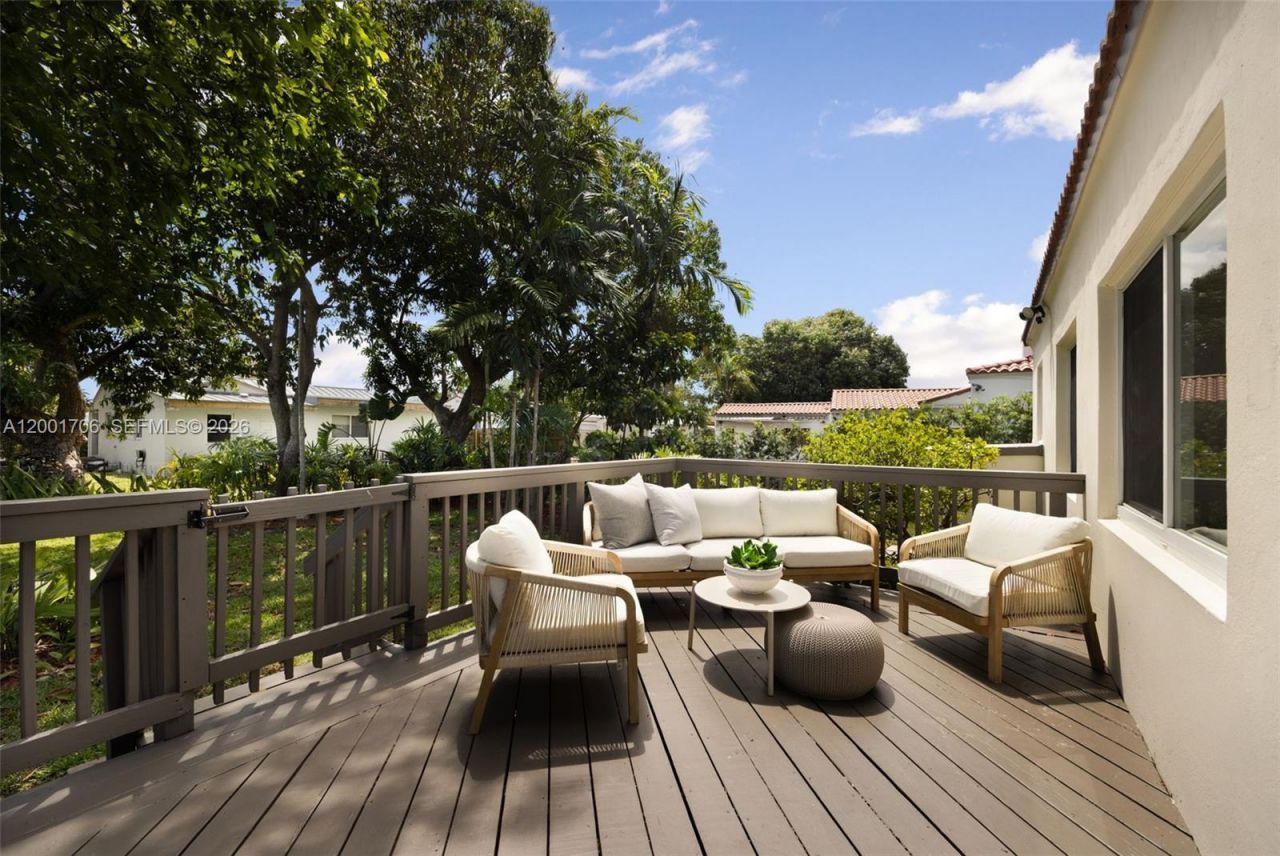 2332 SW 19th Ter, Miami, FL 33145 Photo