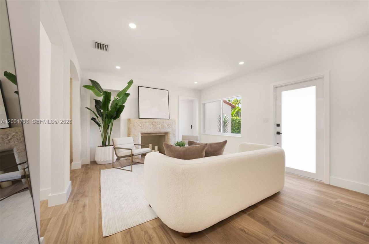 2332 SW 19th Ter, Miami, FL 33145 Photo