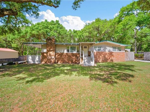 12622 Mckee Road, Irvington, AL 36544