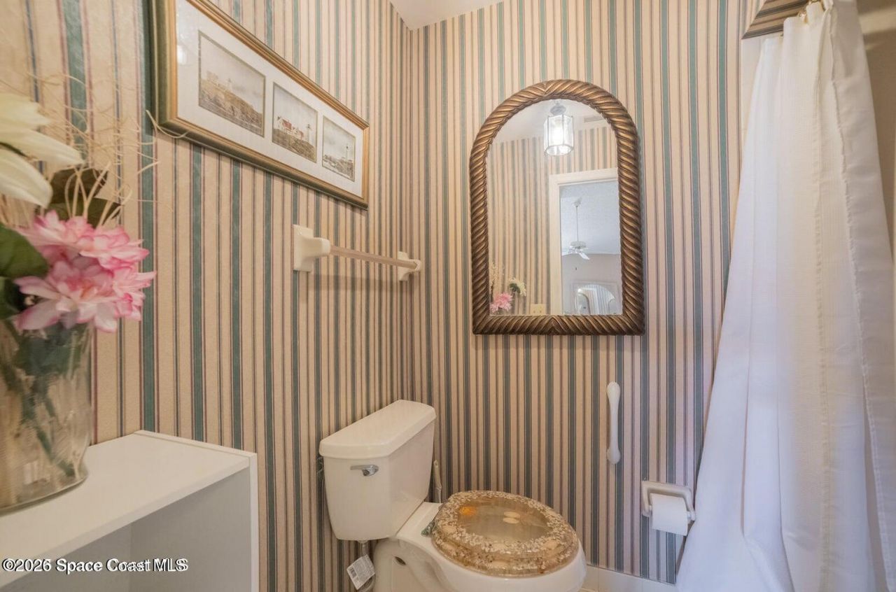 1095 Country Club Boulevard, Unit 725, Titusville, FL 32780 Photo