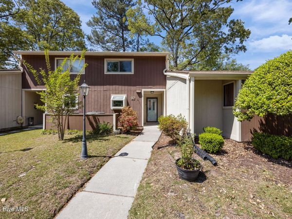 92 Quarterdeck Townes, New Bern, NC 28562