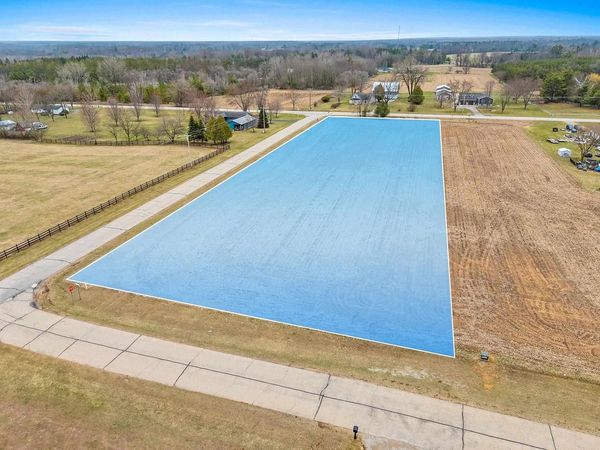 KINGFISHER LANE, Oconto Falls, WI 54154