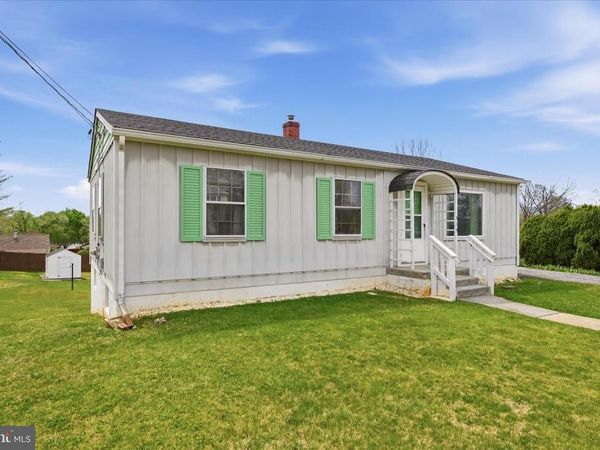 814 W 15TH STREET , FRONT ROYAL, VA 22630