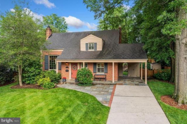 9005 Greylock Street, Alexandria, VA 22308 Main Photo