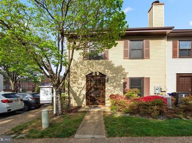 4125 11TH PLACE N , ARLINGTON, VA 22201