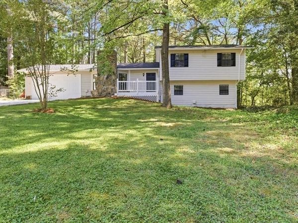 3182 Fireplace Trail , Snellville, GA 30078