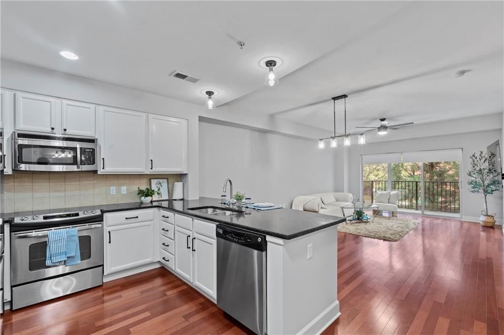 200 River Vista, Unit 240, Atlanta, GA 30339 Main Photo