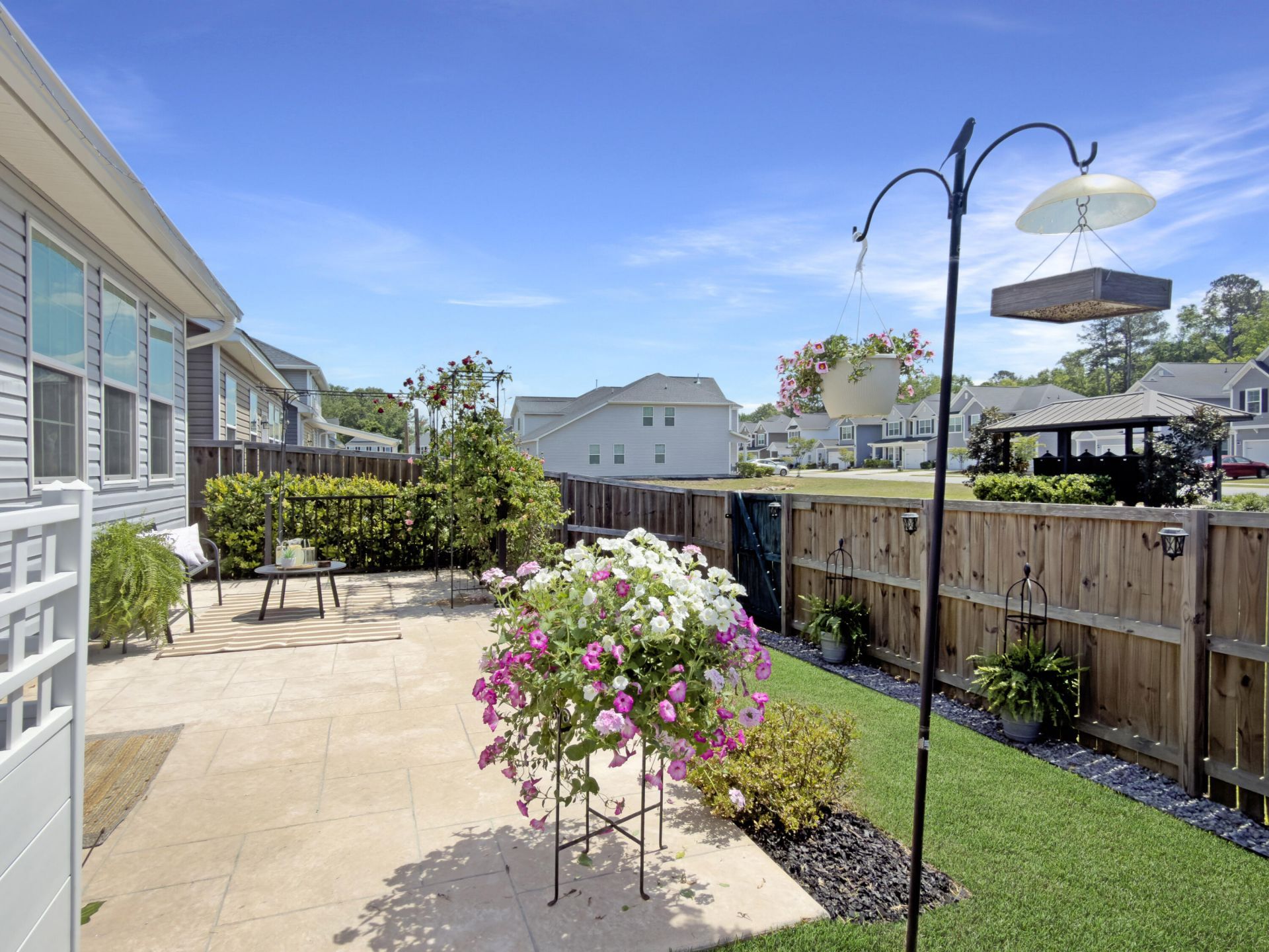 262 Mcclellan Way Photo 4