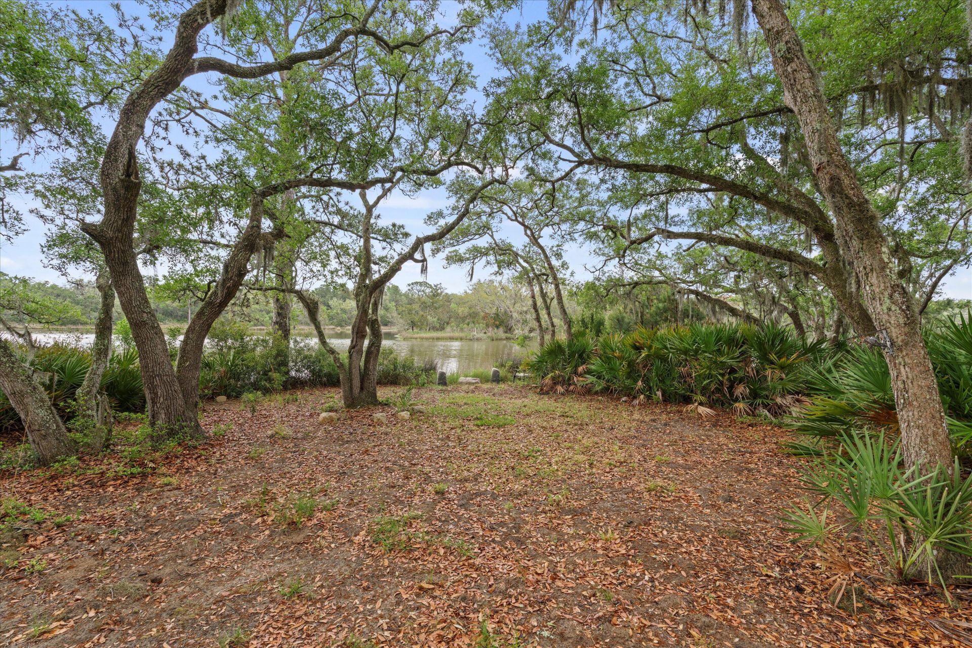 22 E Vista Boulevard Photo 12