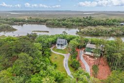 22 E Vista Boulevard photo 4