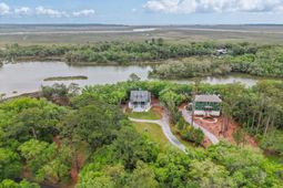 22 E Vista Boulevard photo 4