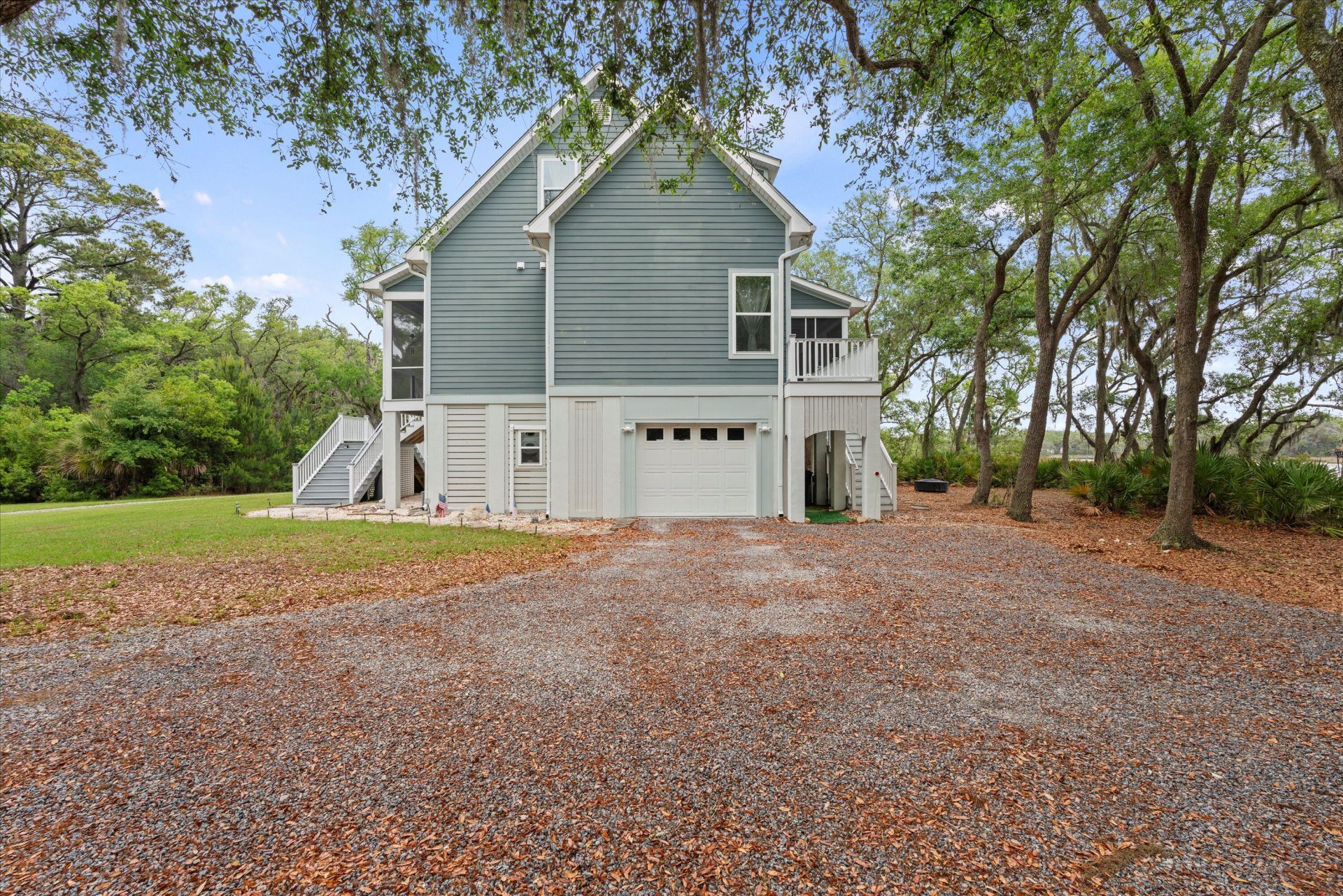 22 E Vista Boulevard Photo 9
