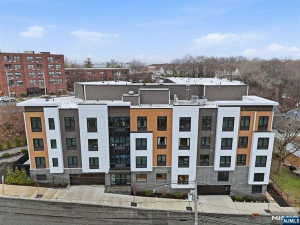 1435 10th Street 408, FORT LEE, NJ 07024